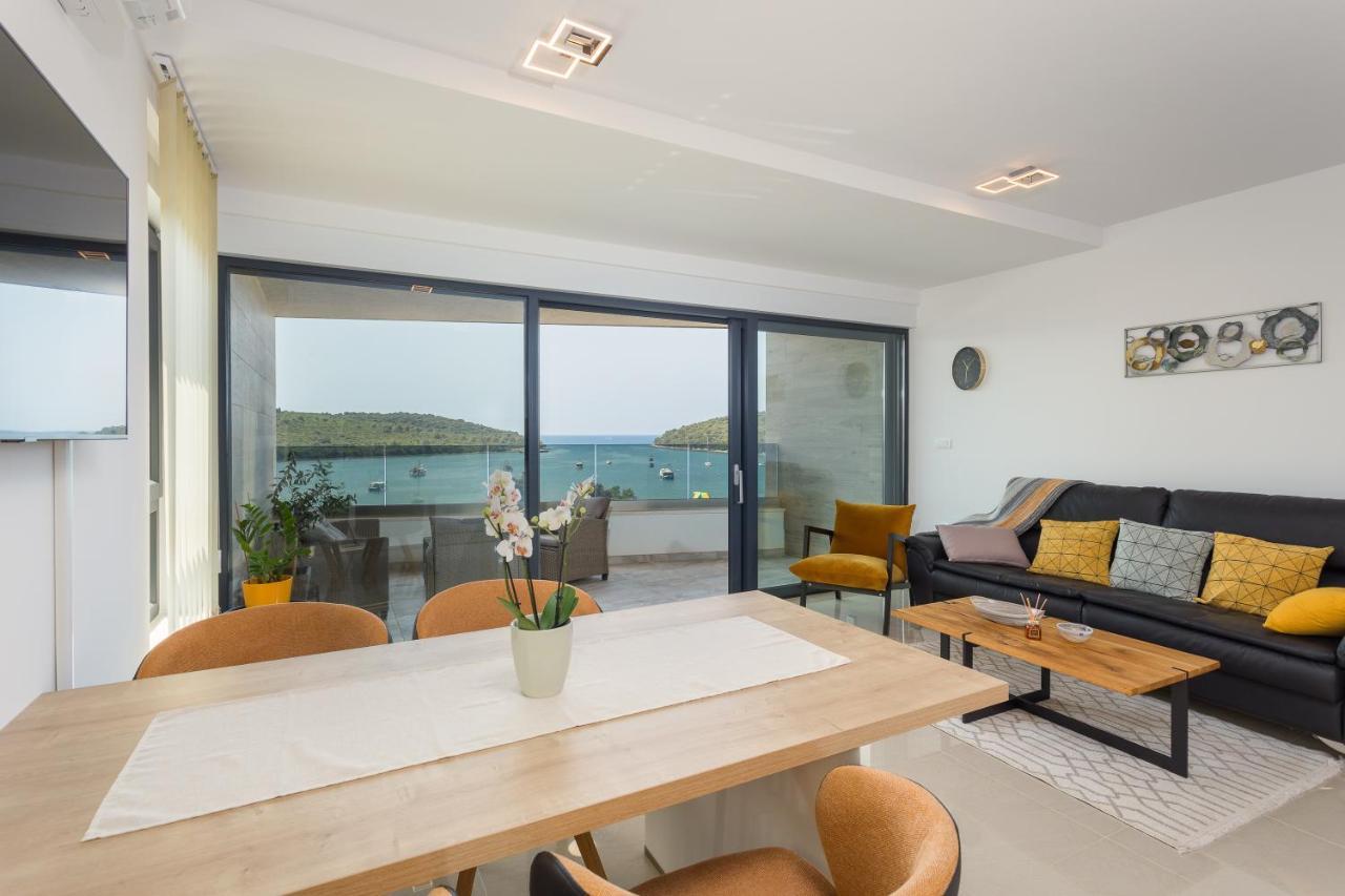 Luton Apartment Banjole Exterior foto
